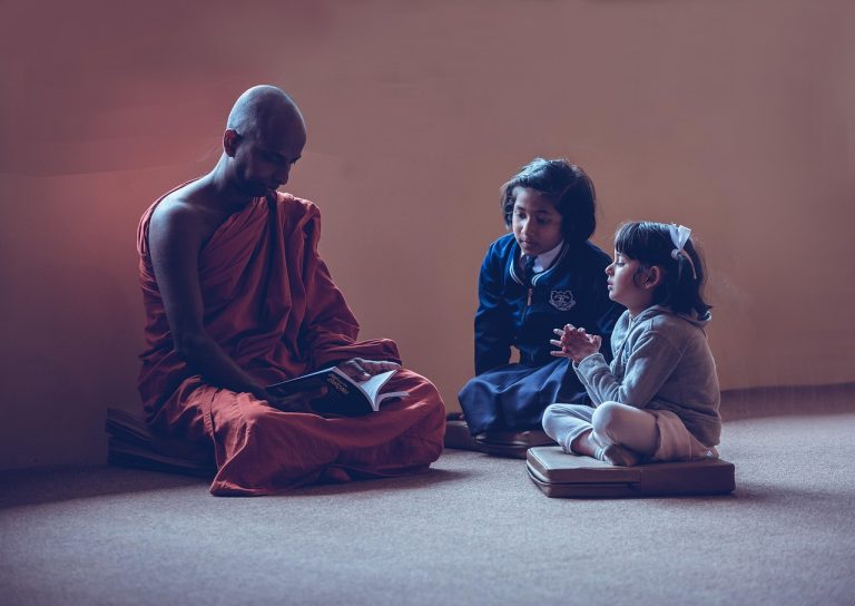 Meditate, mindfulness, girls — How Online Spanish Classes Offer Real-Time Learning Opportunities